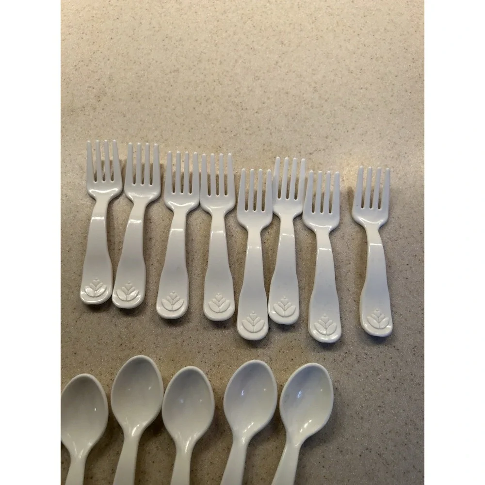 Vintage Fisher Price Fun With Food White Utensils Set‎ 23pc Fork Spoon Knife